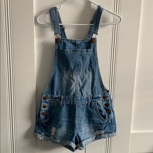 Short Distressed Overalls